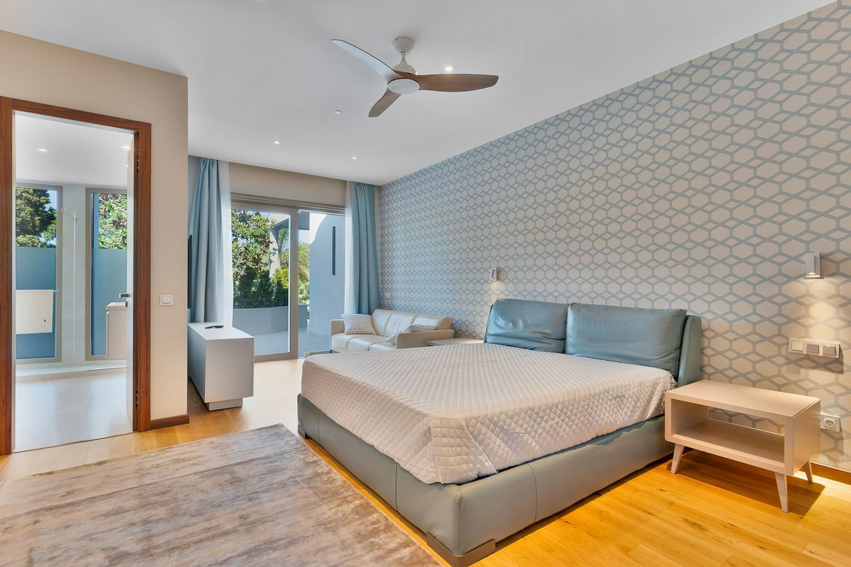 6 Bedroom Villa in San Pedro de Alcántara - Foto 15