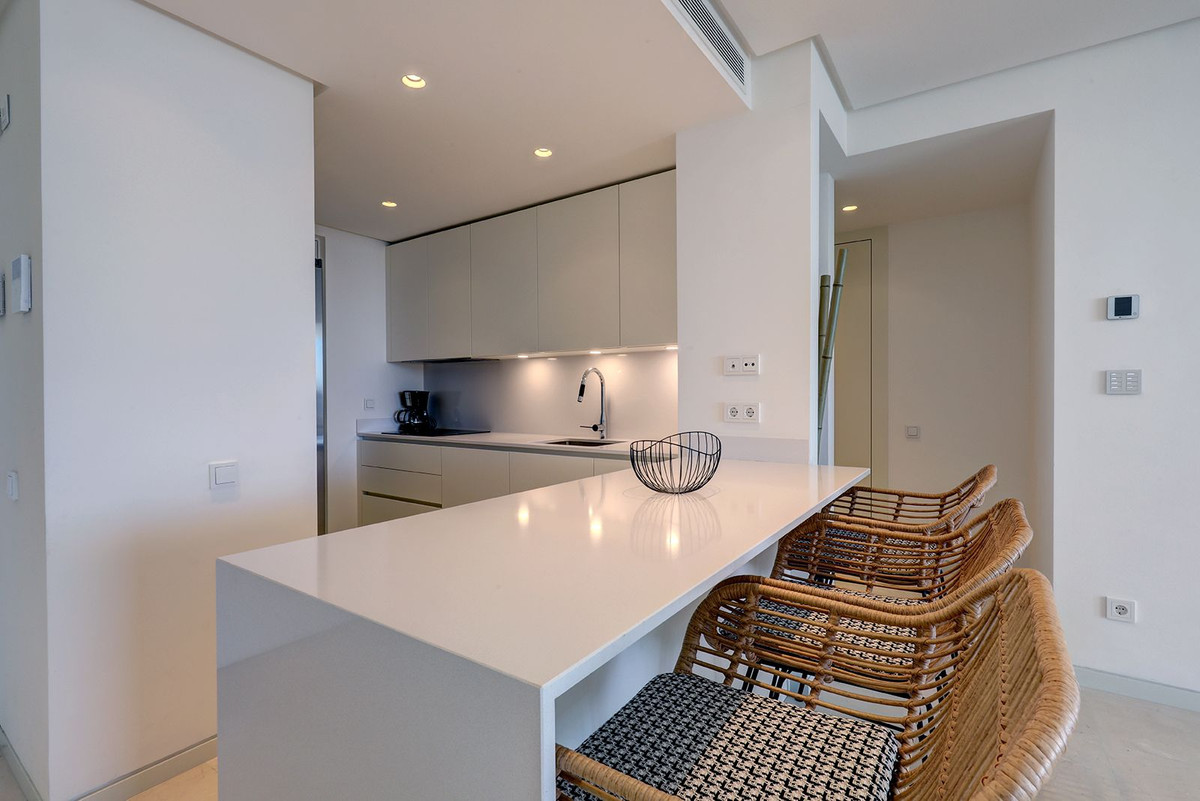 2 Bedroom Apartment in Ojén - Photo 11