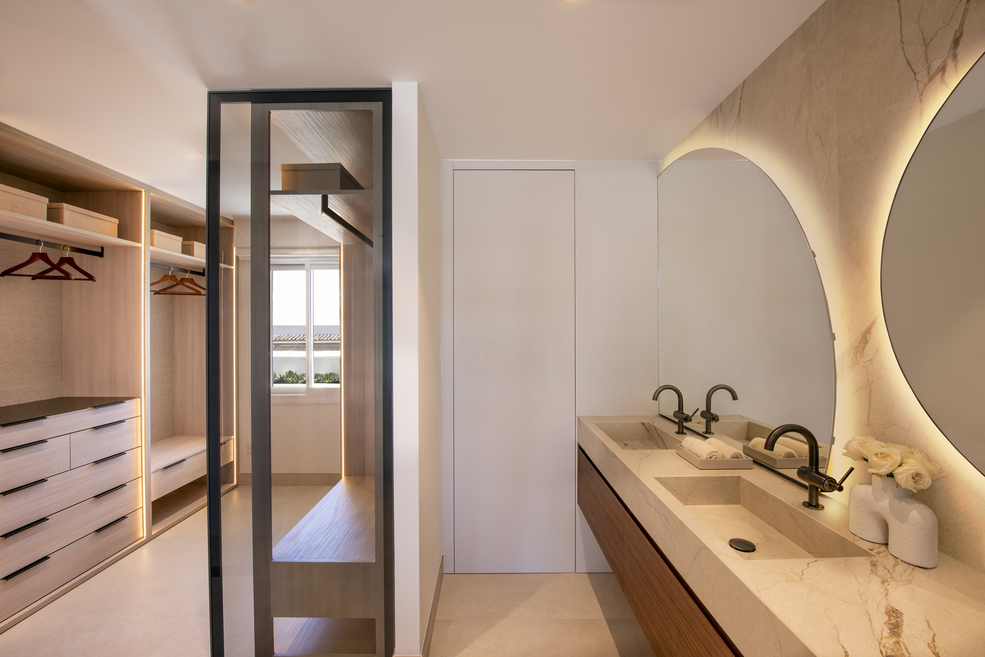 3 Bedroom Penthouse in Estepona - Photo 22