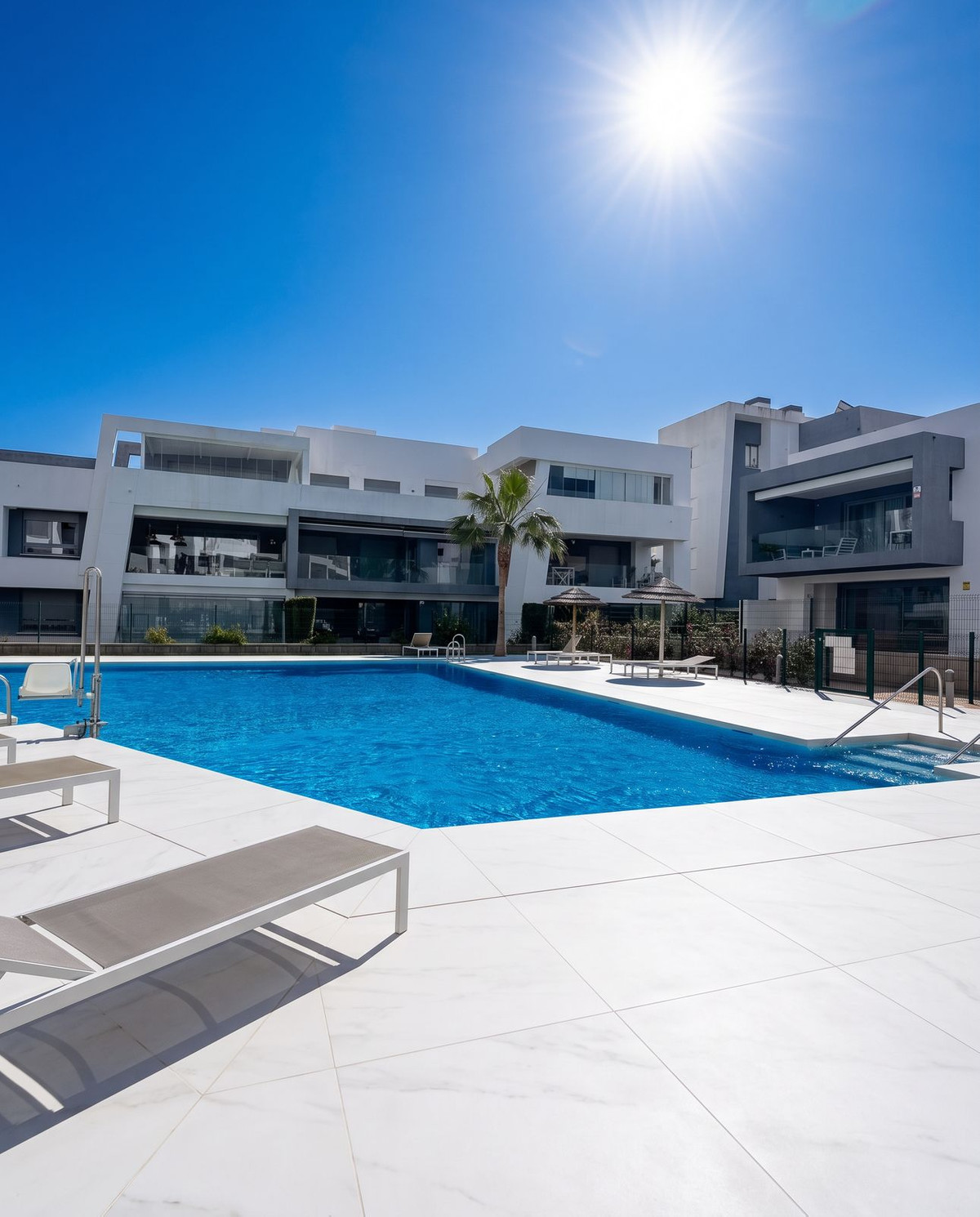2 Bedroom Apartment in Estepona