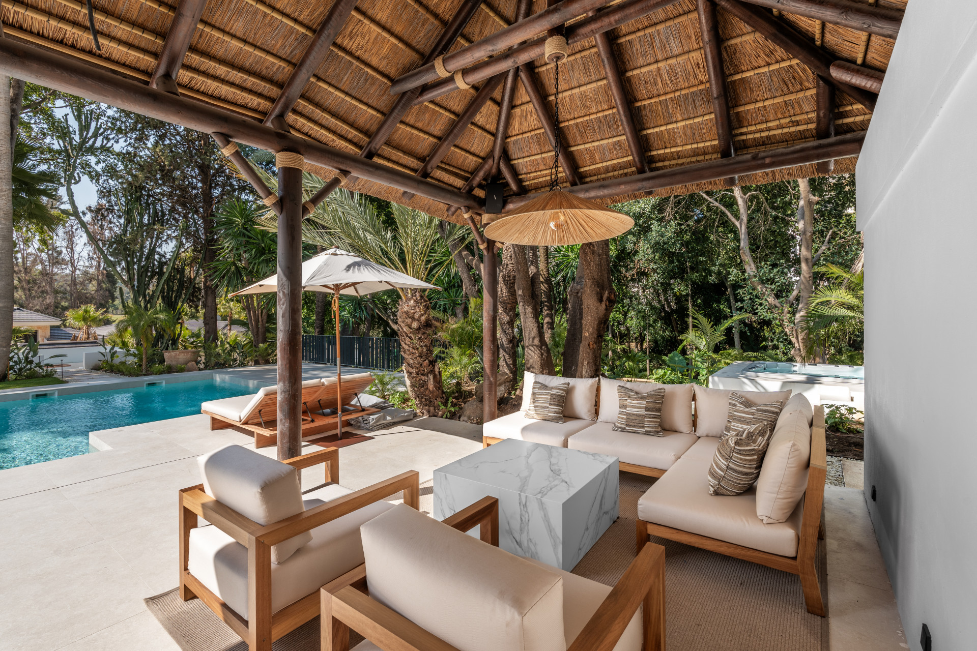 5 Bedroom Villa in Marbella - Photo 17