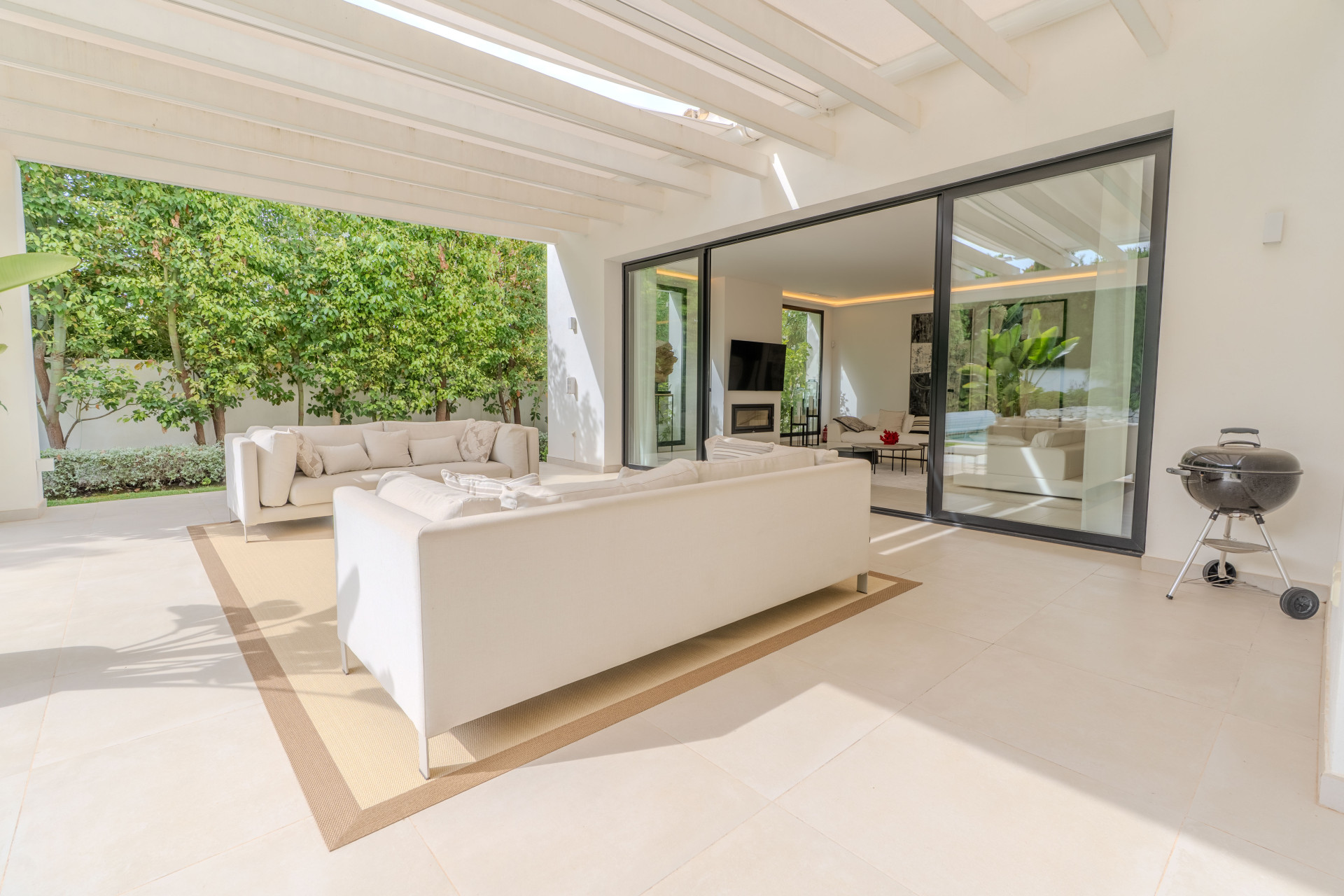 5 Bedroom Villa in Marbella - Photo 10