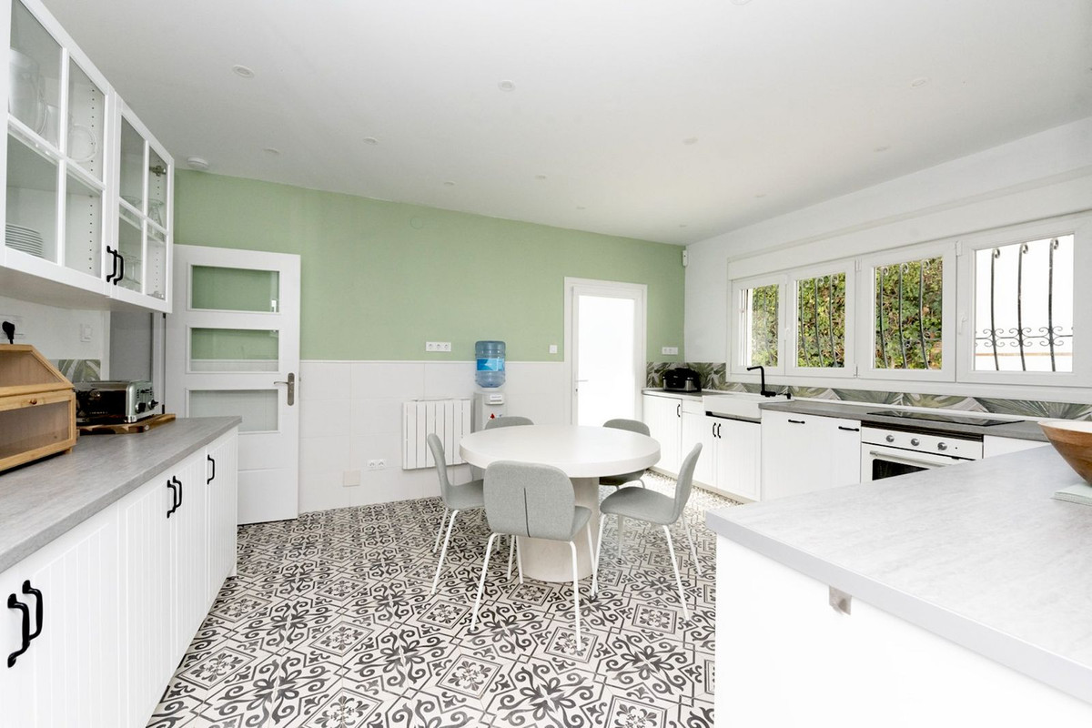 6 Bedroom Villa in Benalmádena - Foto 24