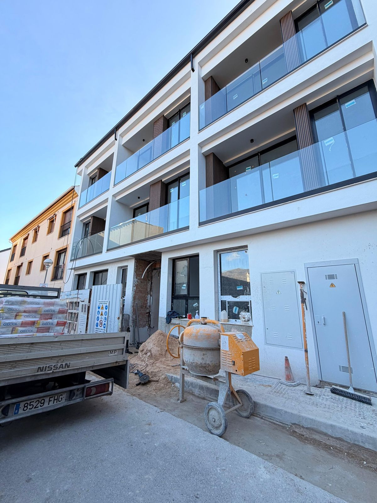 1 Bedroom Apartment in Fuengirola - Photo 6