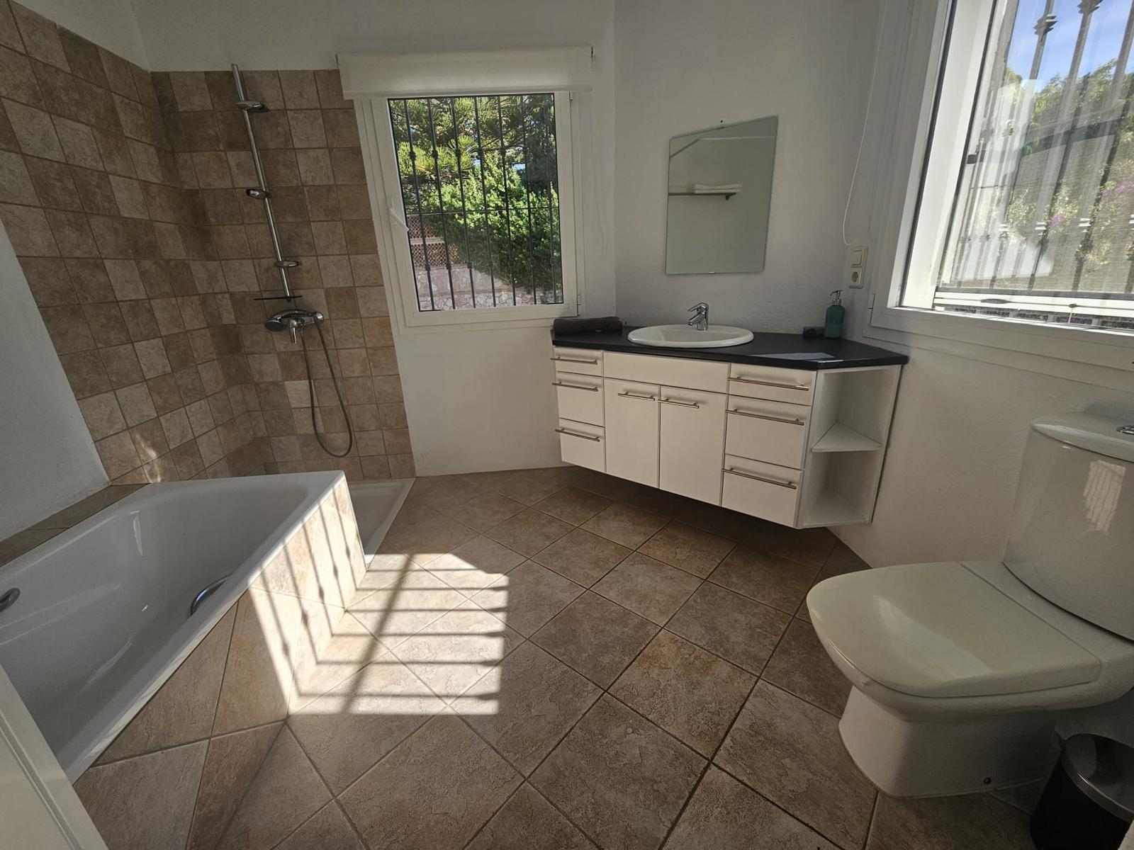 5 Bedroom Villa in Benalmádena - Foto 49