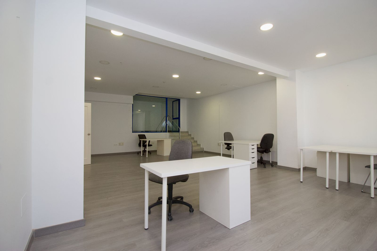 Locale commerciale a Malaga, Spagna – Foto 4