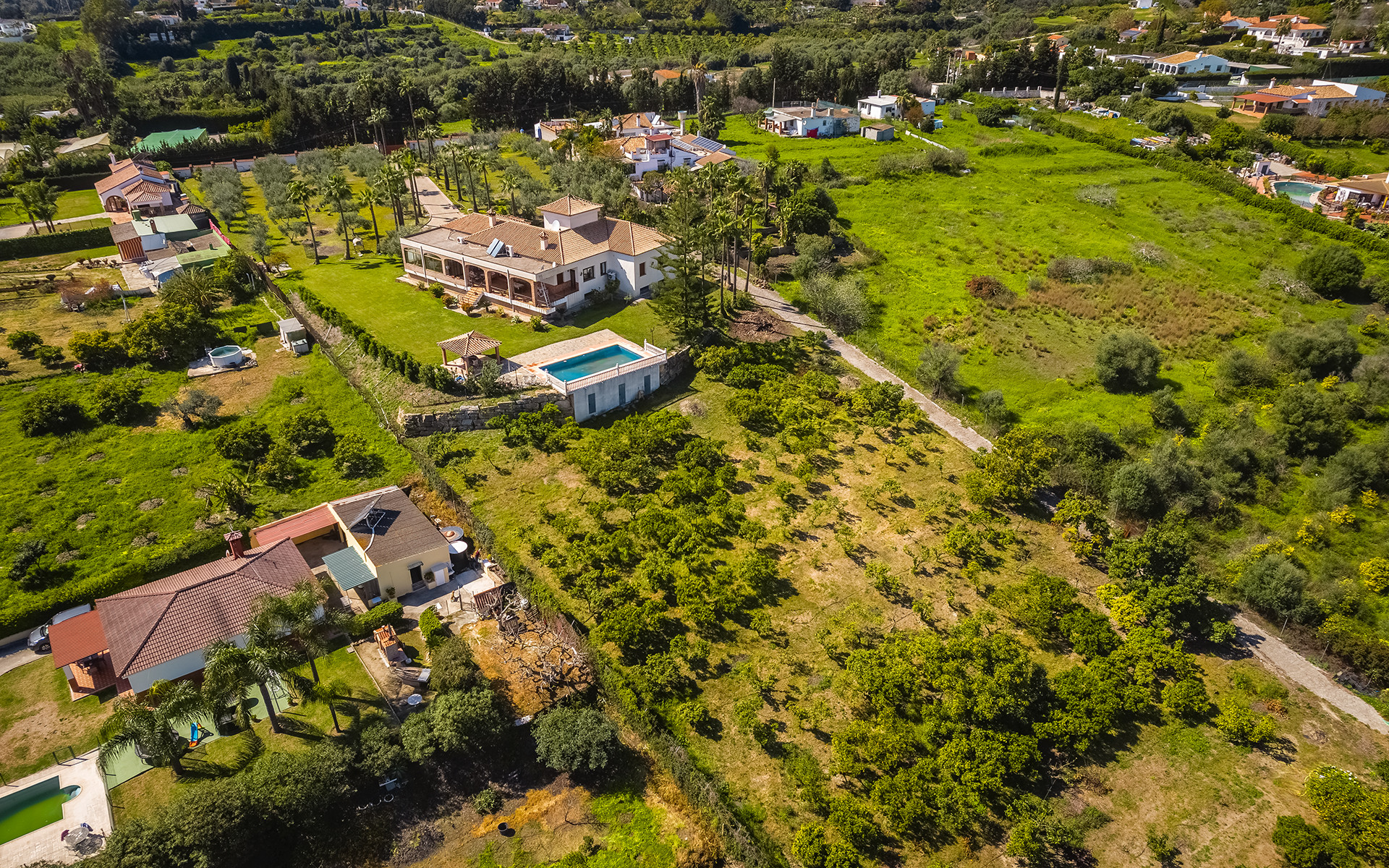 4 Bedroom Country house in Estepona