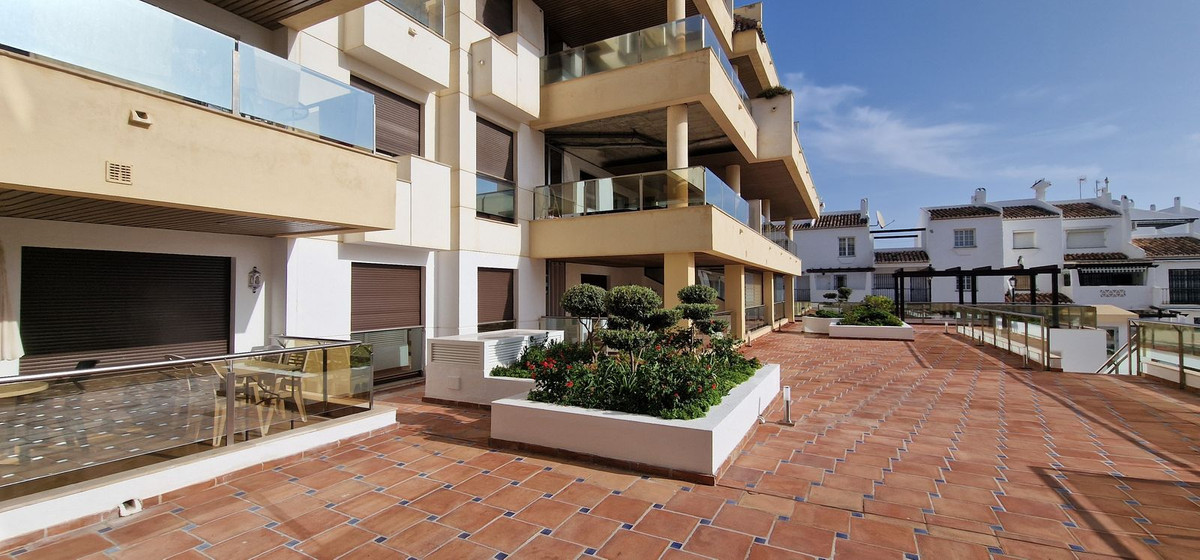 2 Bedroom Apartment in La Duquesa - Foto 19