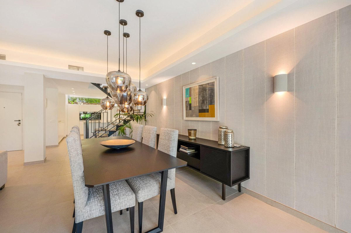 3 Bedroom Townhouse in Benahavís - Фото 11