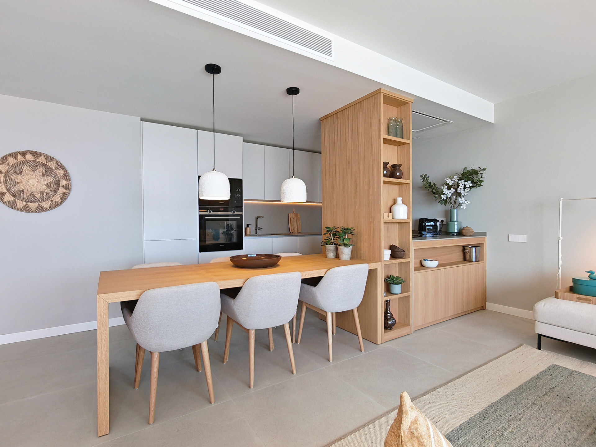 3 Bedroom Apartment in Estepona - Photo 7