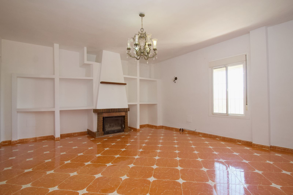 3 Bedroom Villa in Coín - Photo 15