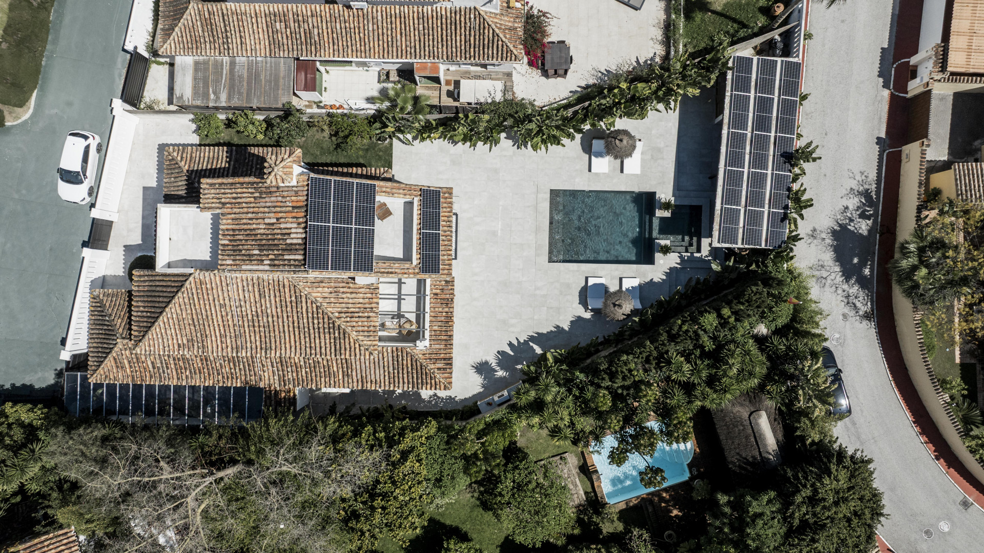 6 Bedroom Villa in Marbella - Photo 27