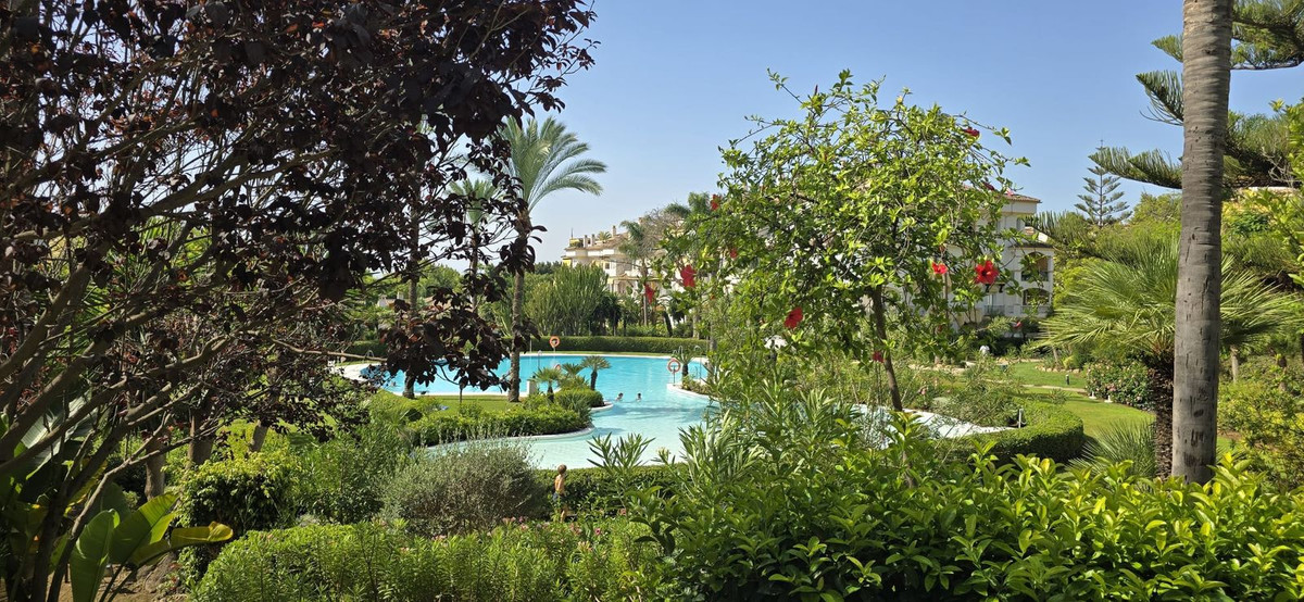 2 Bedroom Apartment in Marbella - Photo 17