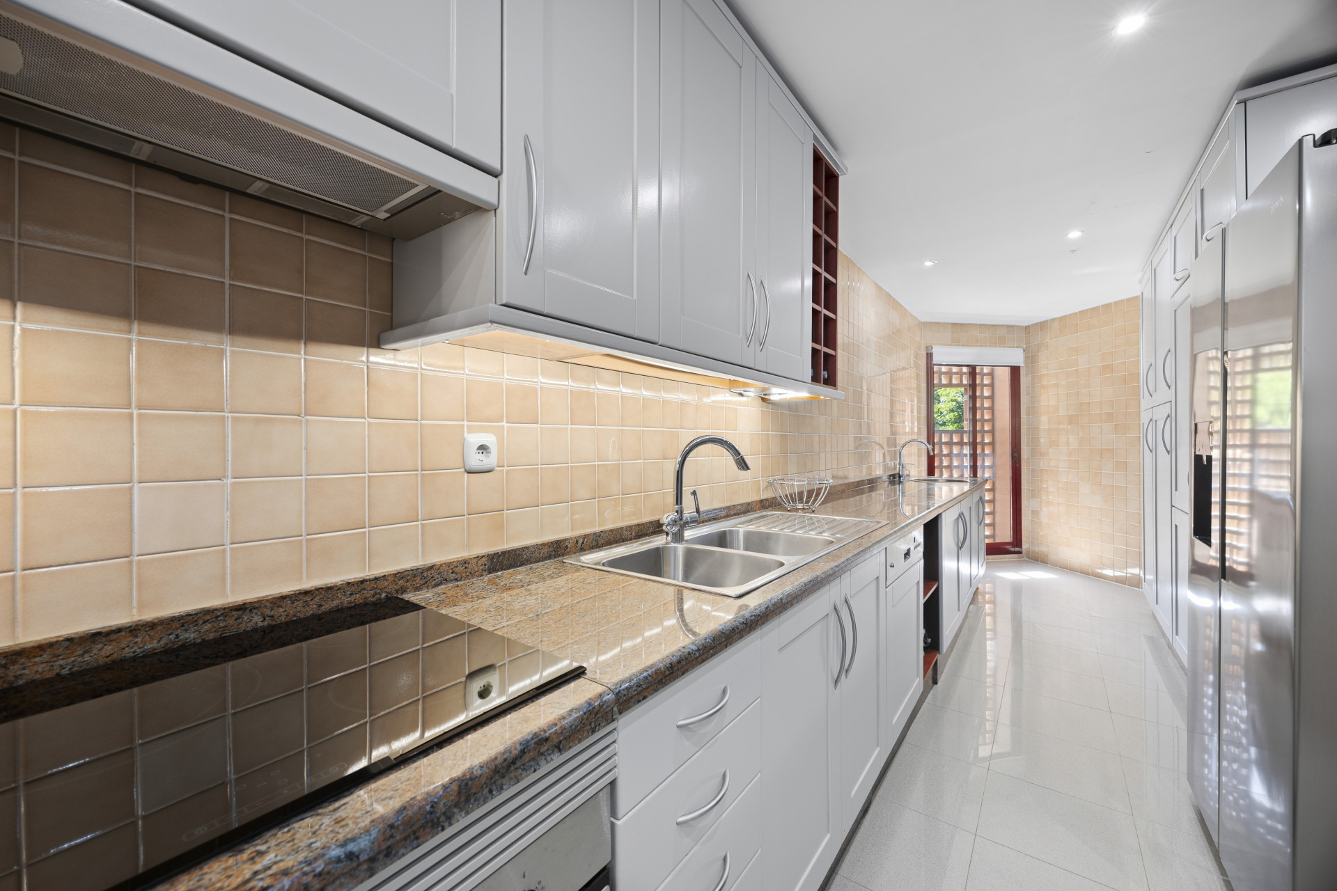 3 Bedroom Penthouse in San Pedro de Alcántara - Photo 11