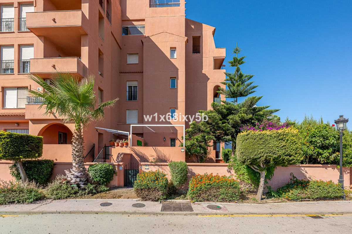 2 Bedroom Apartment in Manilva - Foto 23