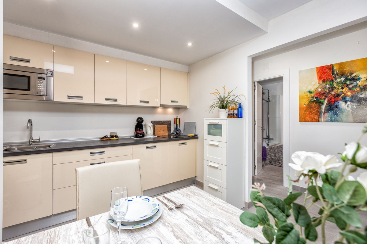1 Bedroom Apartment in Fuengirola - Foto 8