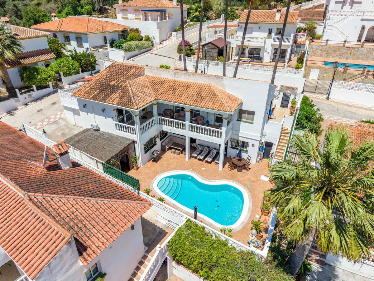 4 Bedroom Villa in Monda - Photo 73