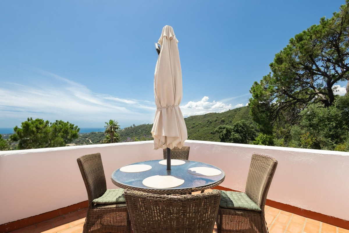 3 Bedroom Villa in Estepona - Photo 9