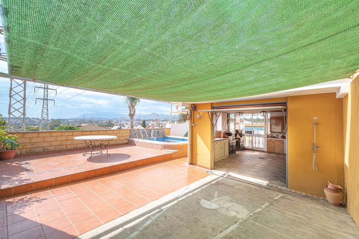 5 Bedroom Villa in Marbella - Foto 4