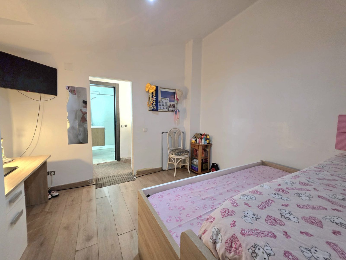 3 Bedroom Townhouse in Estepona - Photo 22