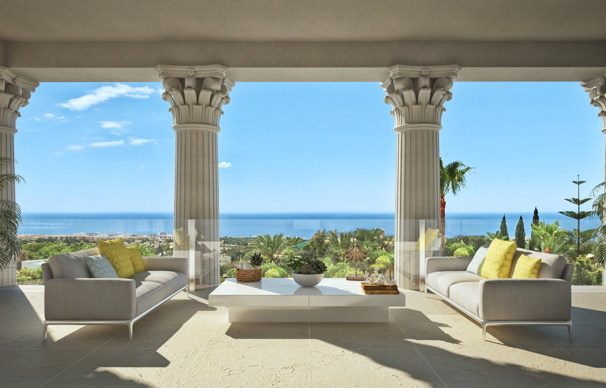 7 Bedroom Villa in Marbella - Photo 8