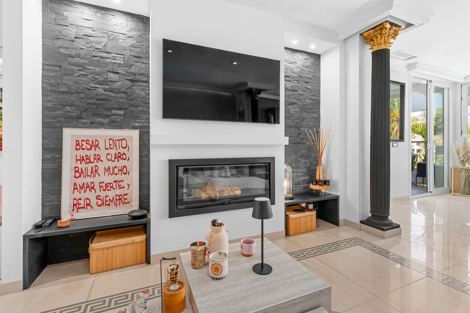 3 Bedroom Penthouse in Benahavís - Photo 9