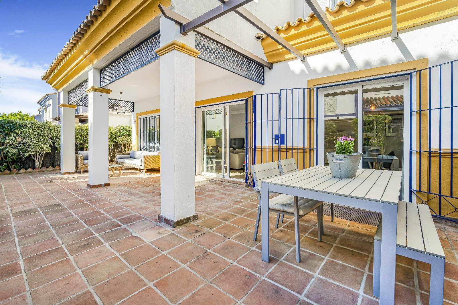 5 Bedroom Villa in San Pedro de Alcántara - Photo 2
