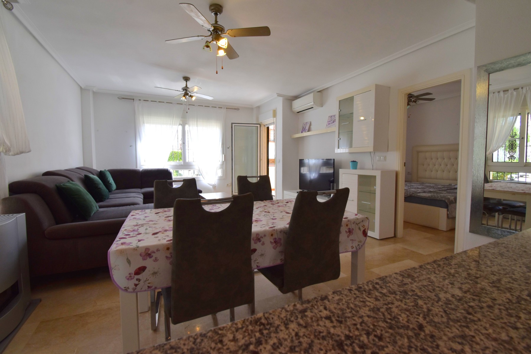Apartamento com 2 quartos com piscina em Alicante, Espanha – Foto 6