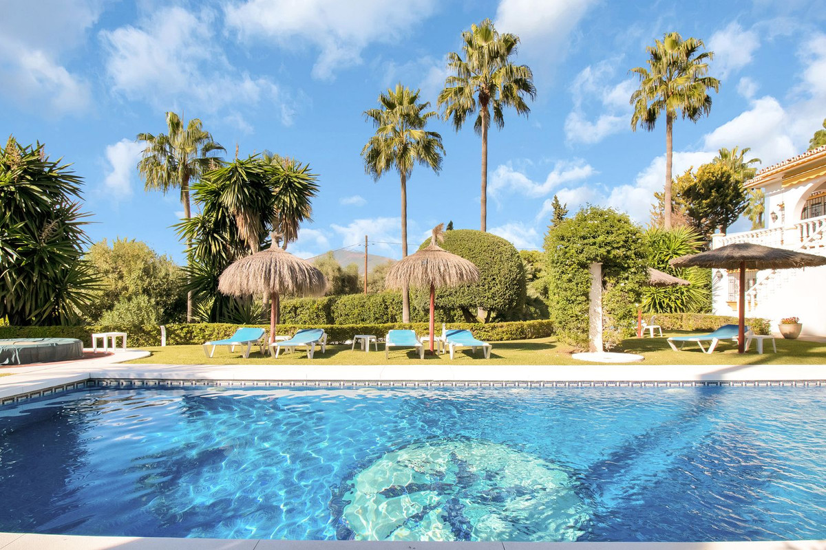 4 Bedroom Villa in San Pedro de Alcántara - Foto 5