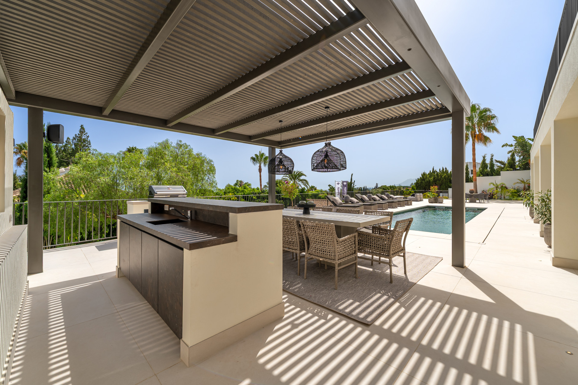 5 Bedroom Villa in Marbella - Photo 10