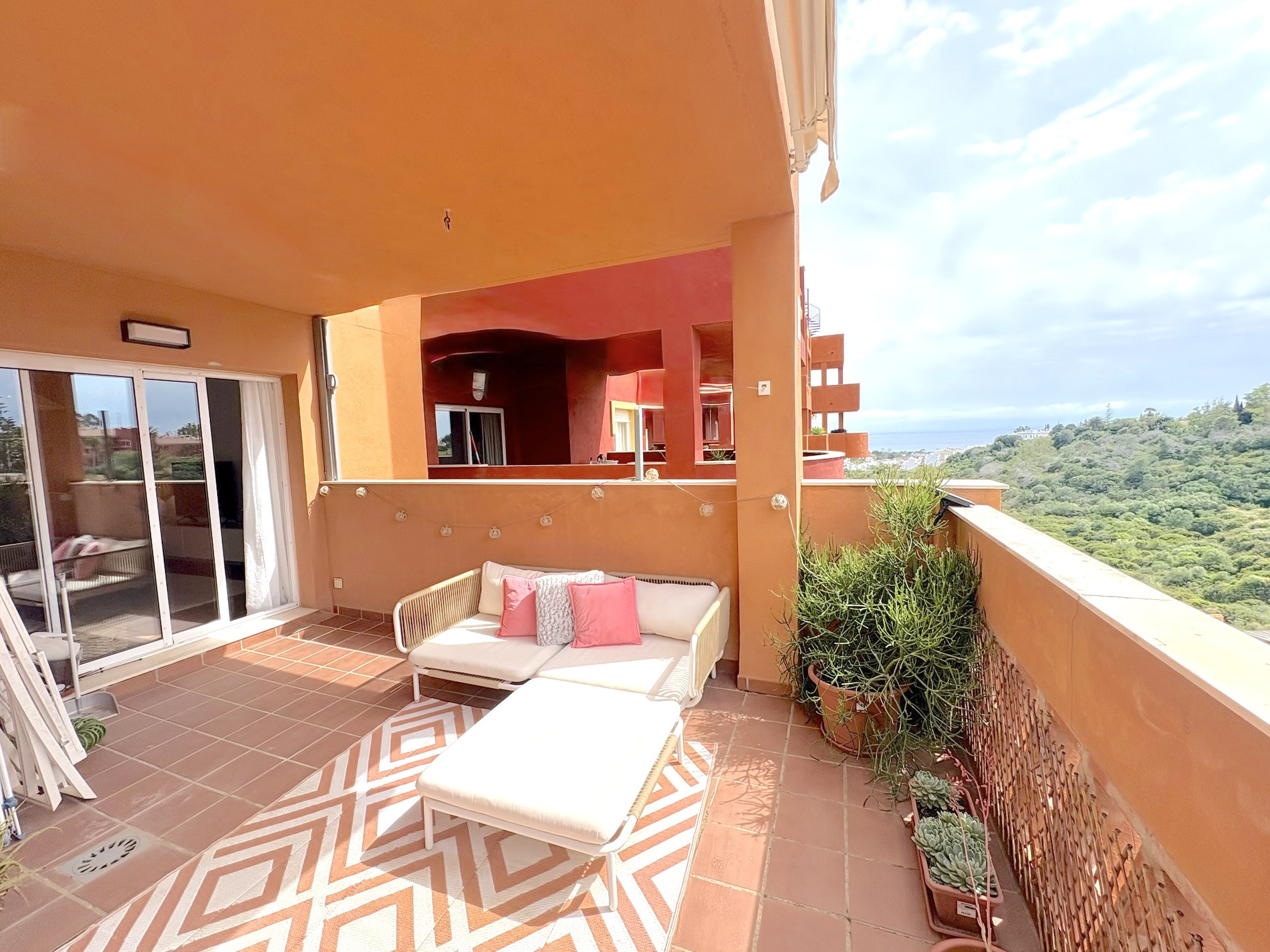 2 Bedroom Apartment in Marbella - Foto 35