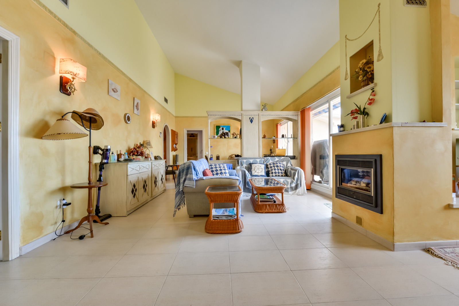 Apartamento com 3 quartos com vista mar em Alicante, Espanha – Foto 8