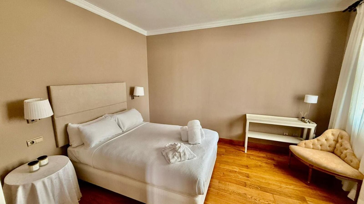 5 Bedroom Villa in Benahavís - Фото 22