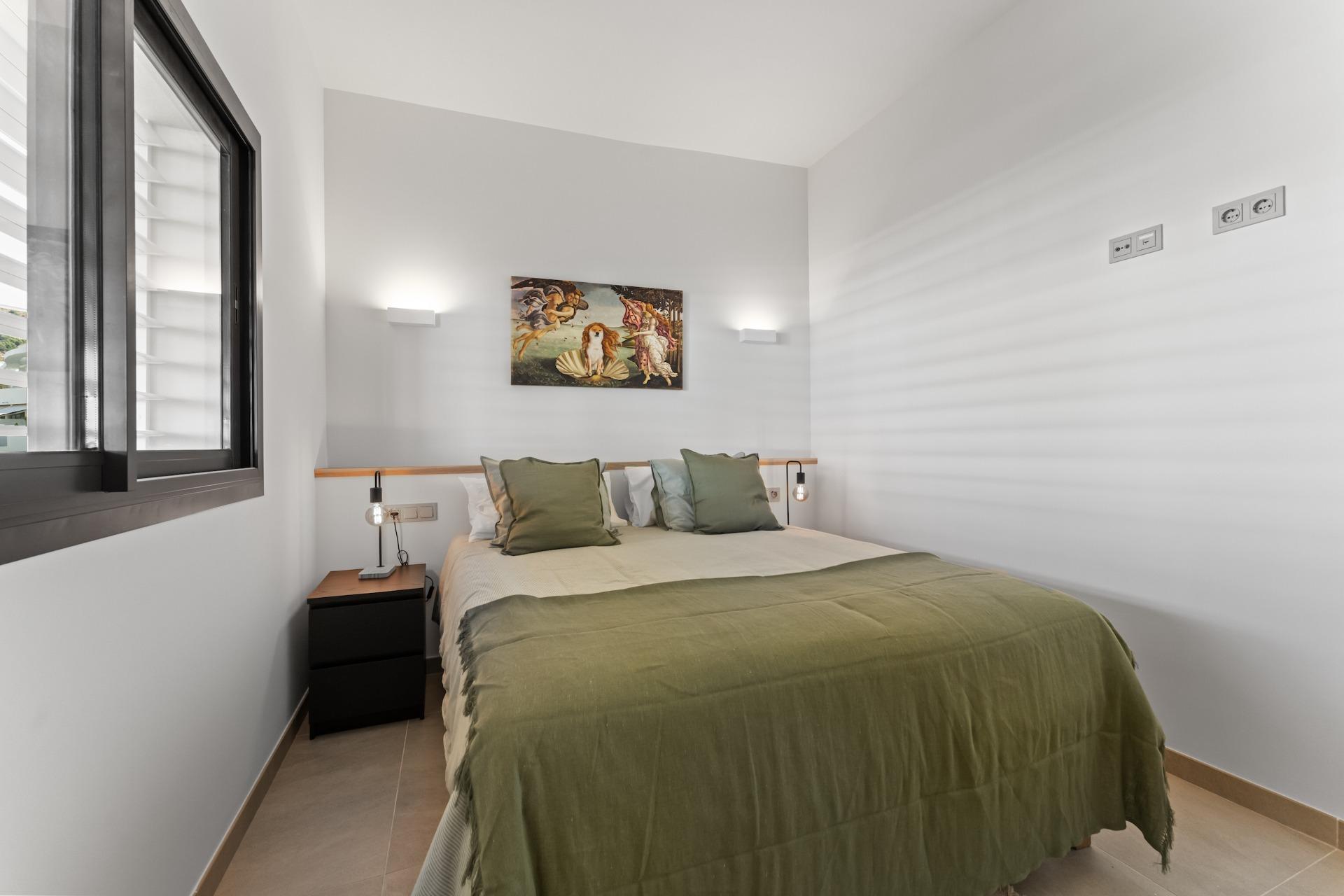 2 Bedroom Apartment in Fuengirola - Photo 20