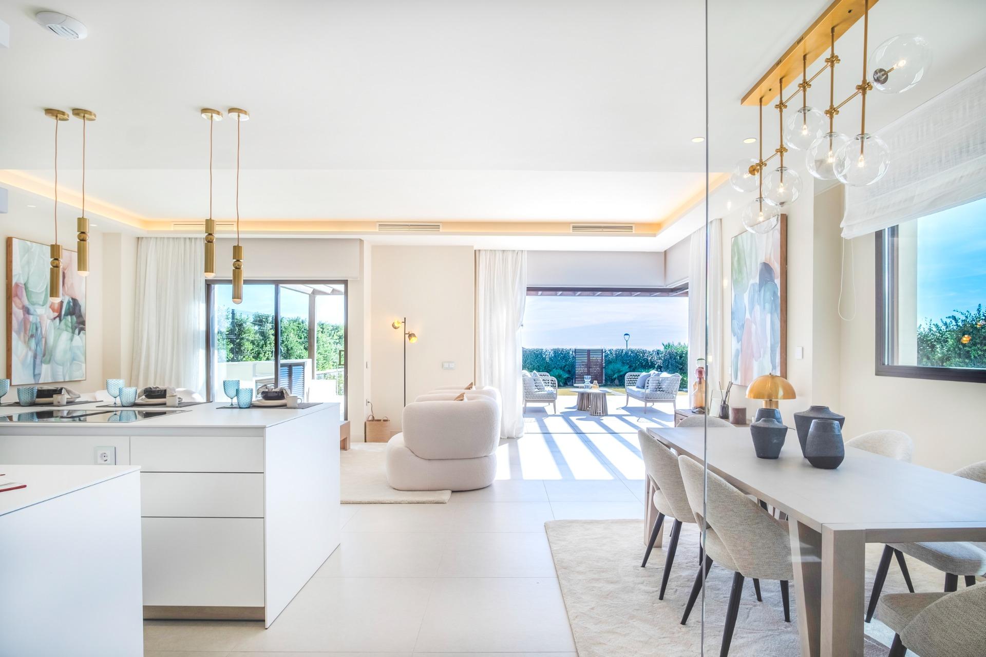 4 Bedroom Villa in Estepona - Photo 3