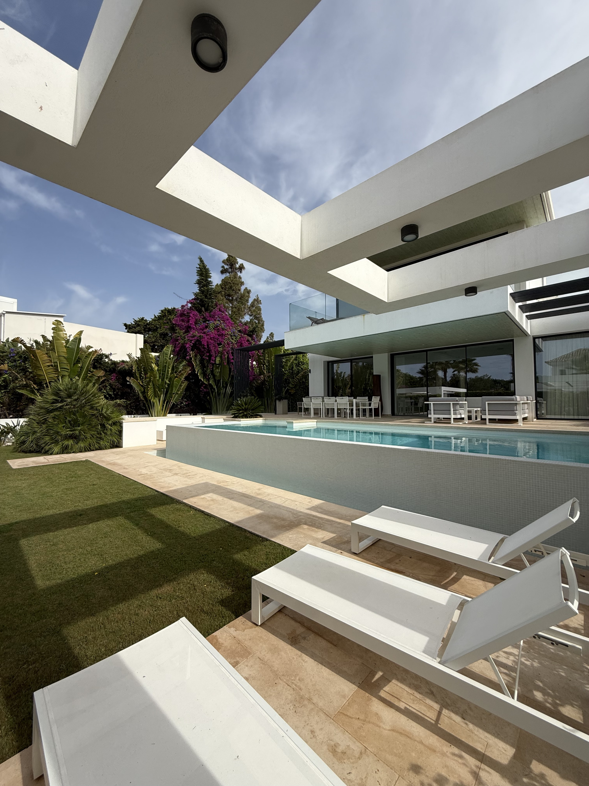 7 Bedroom Villa in San Pedro de Alcántara - Photo 24