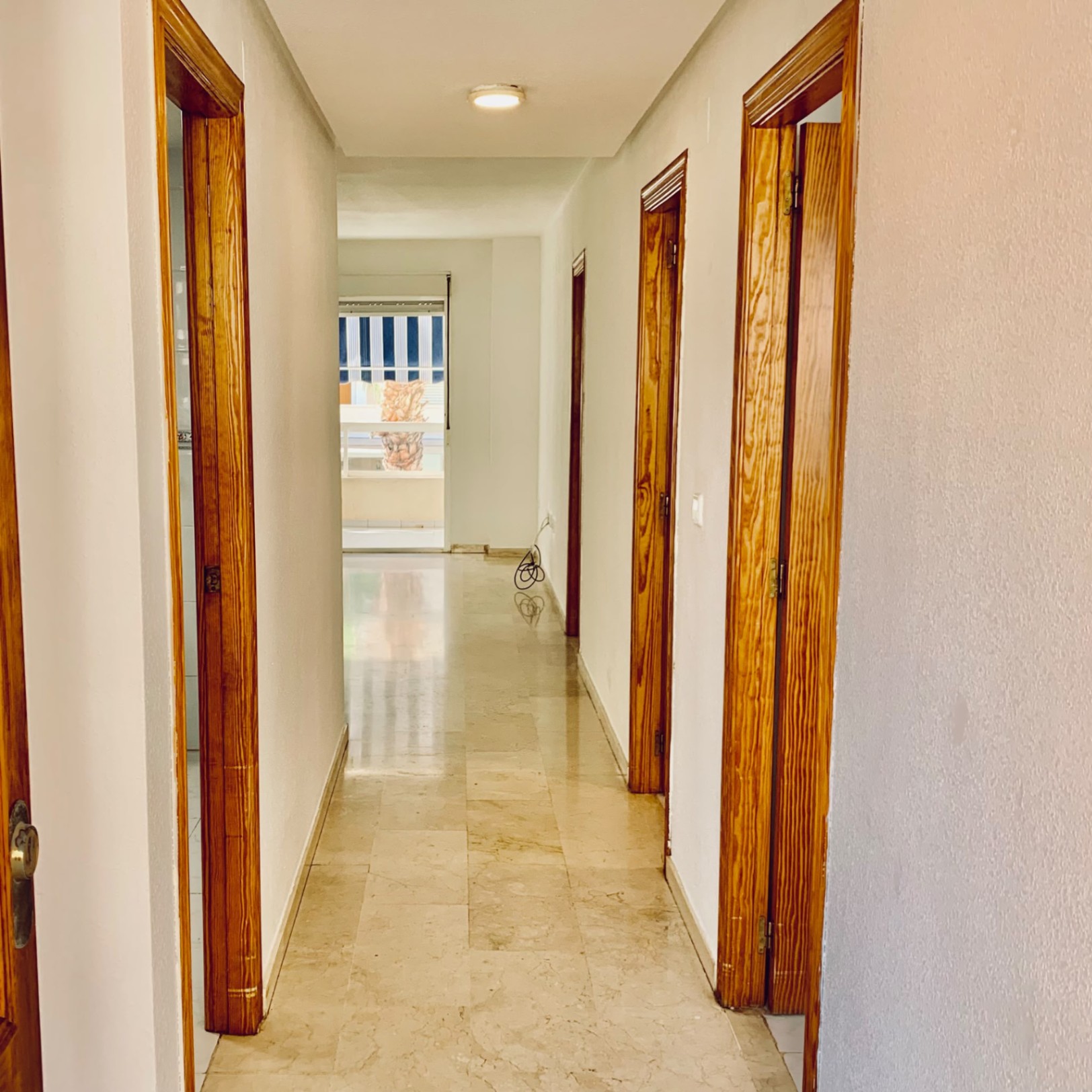 Apartamento com 2 quartos com piscina em Alicante, Espanha – Foto 8