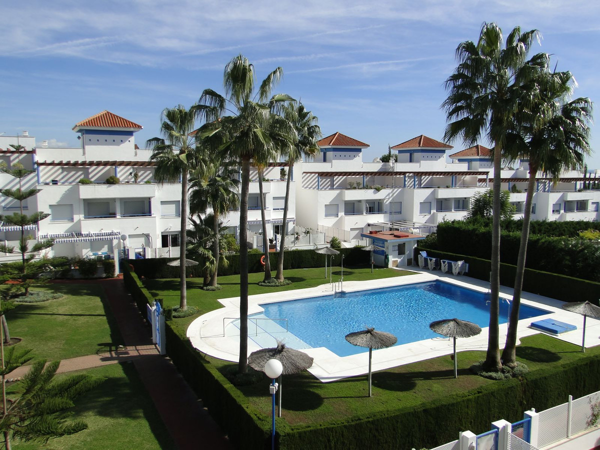 5 Bedroom Townhouse in Estepona