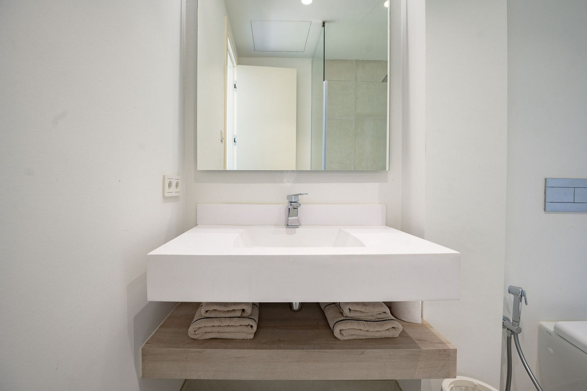 4 Bedroom Villa in Estepona - Foto 29