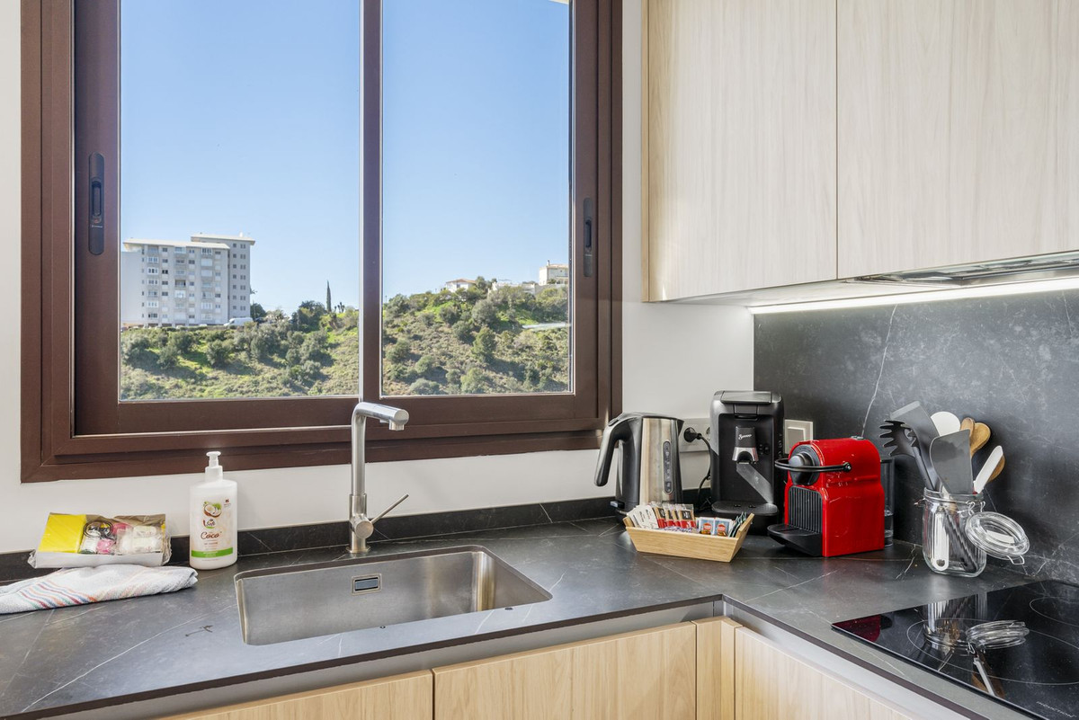 3 Bedroom Apartment in Fuengirola - Photo 20