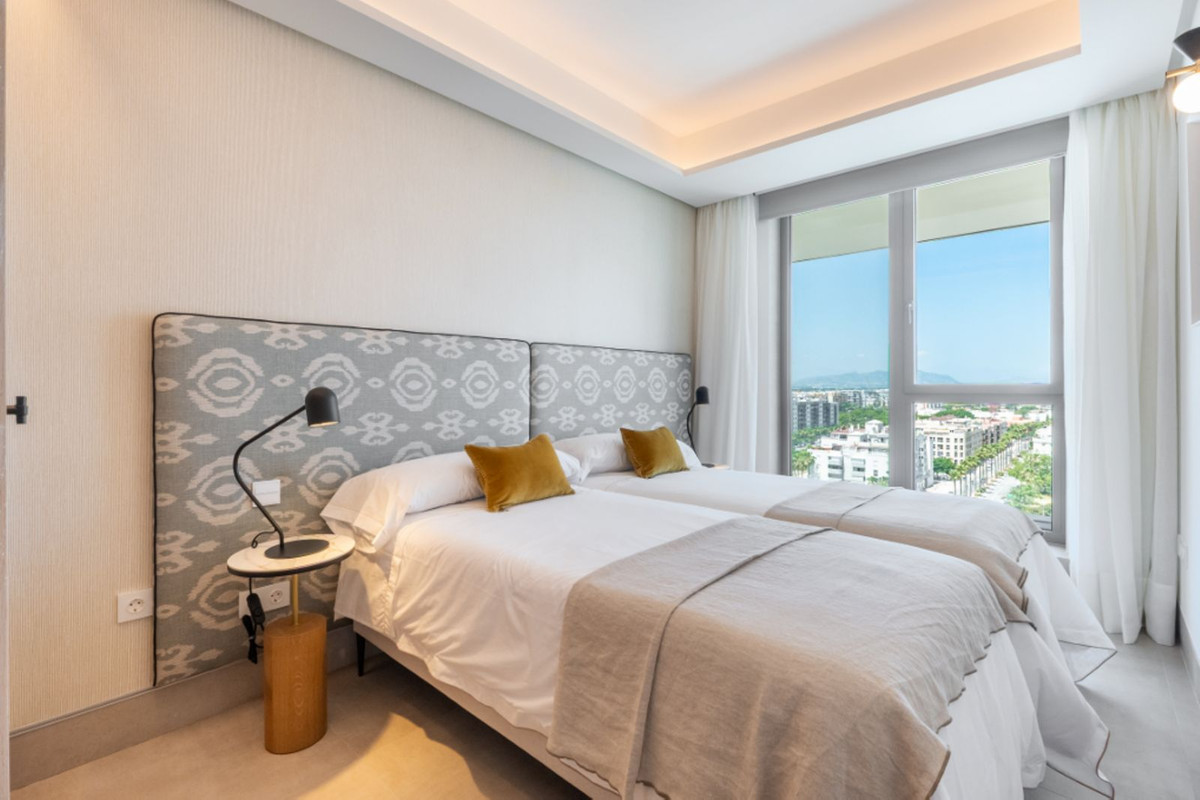 3 Bedroom Apartment in Málaga - Photo 19
