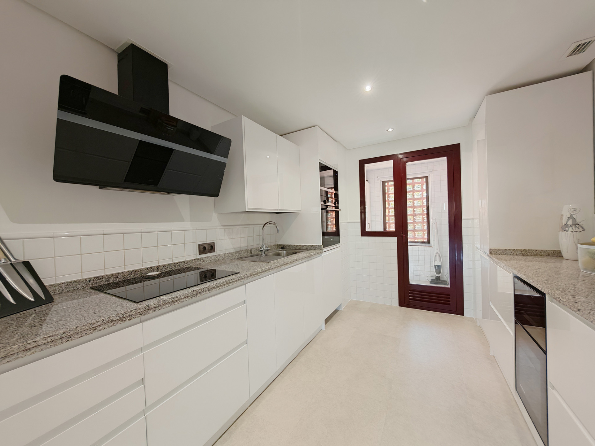 3 Bedroom Townhouse in Marbella - Foto 12