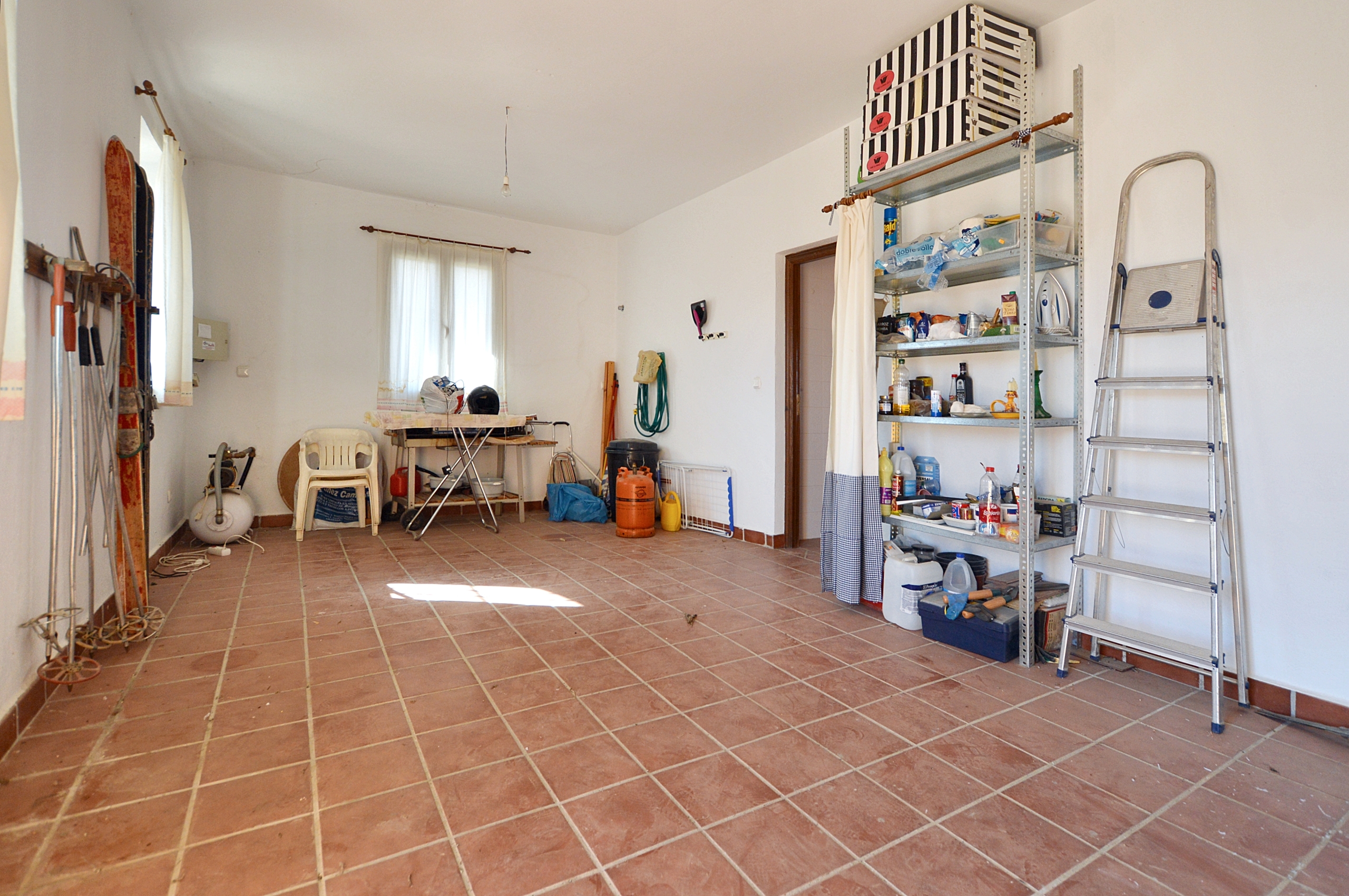 Chalet de 4 dormitorios en Granada – Foto 18