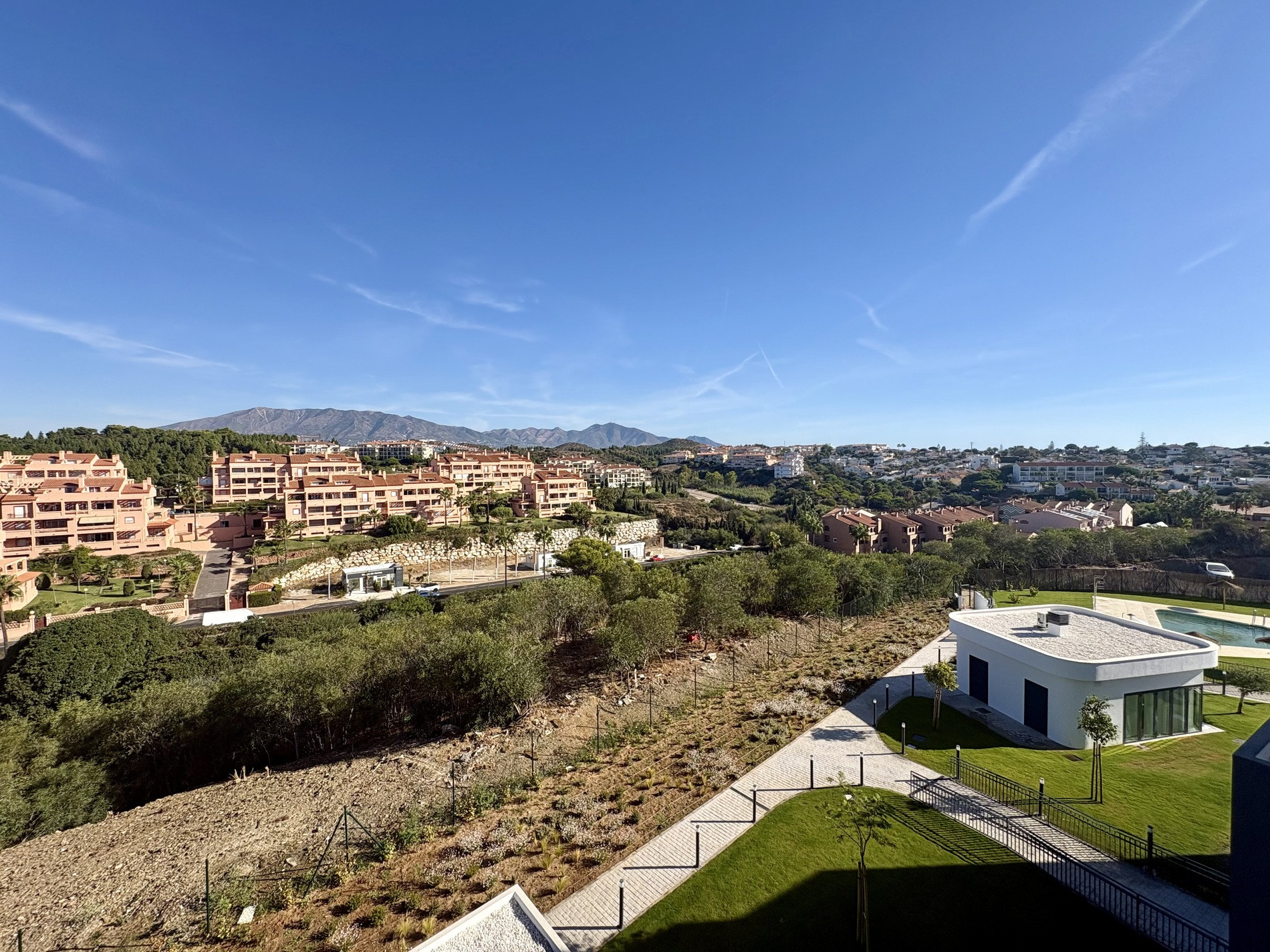 3 Bedroom Penthouse in Mijas - Photo 5