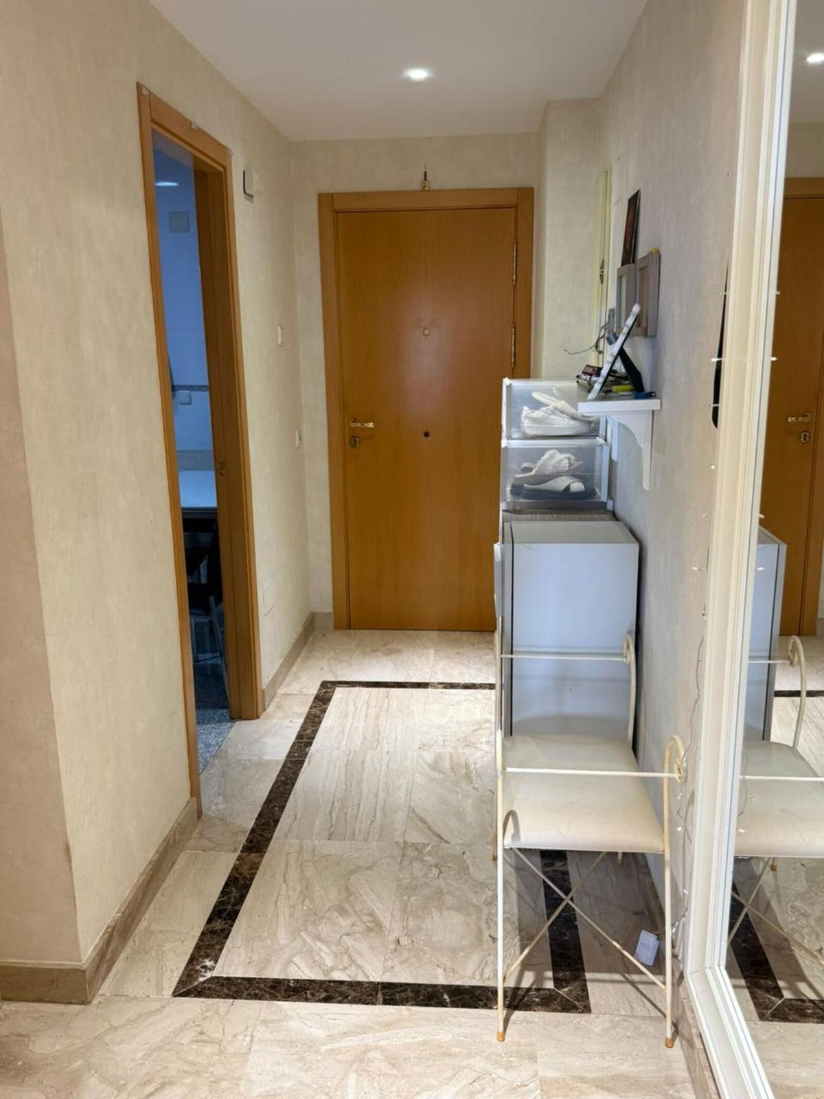 2 Bedroom Apartment in Estepona - Photo 16
