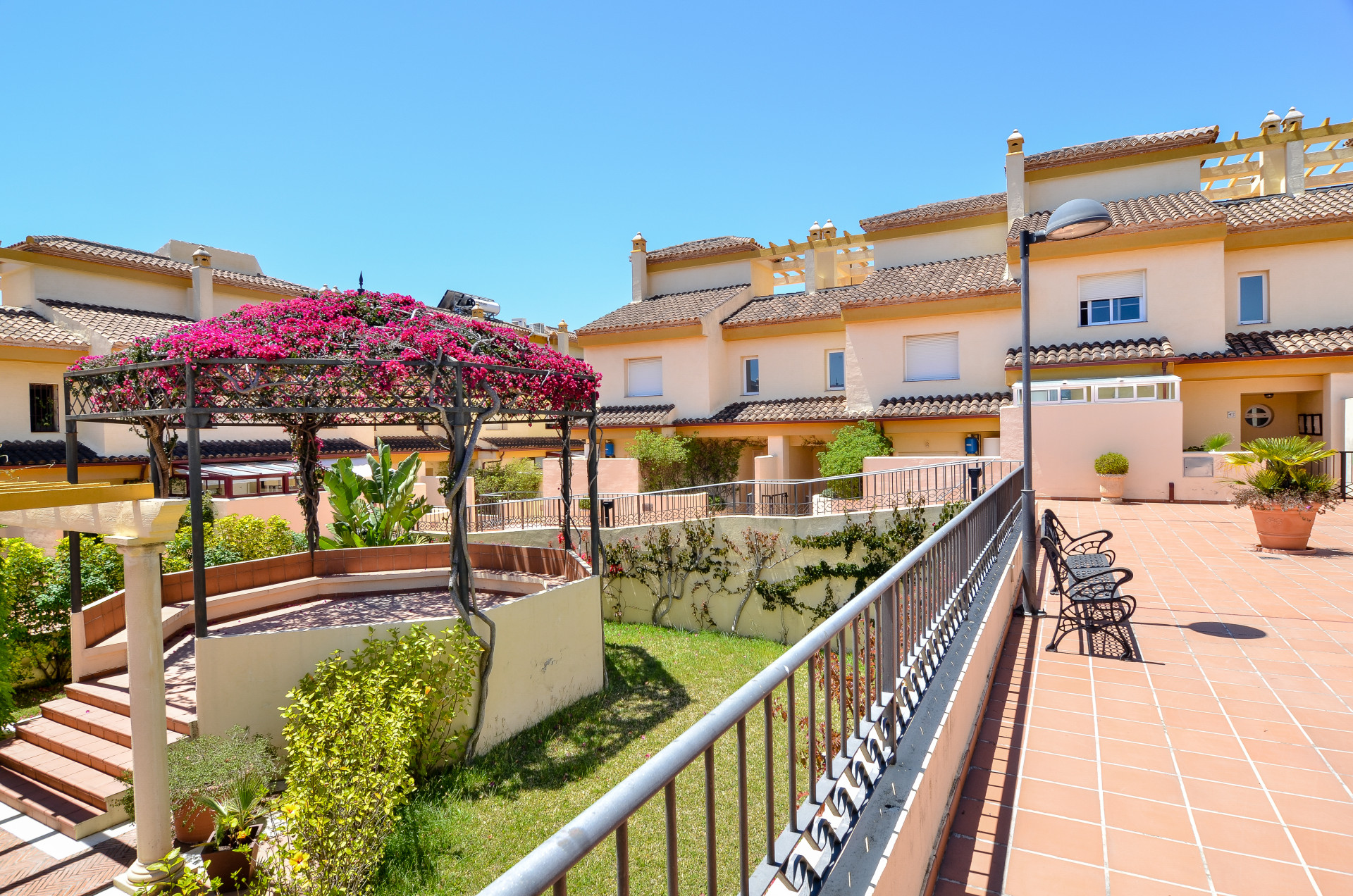 3 Bedroom Townhouse in Marbella - Photo 31