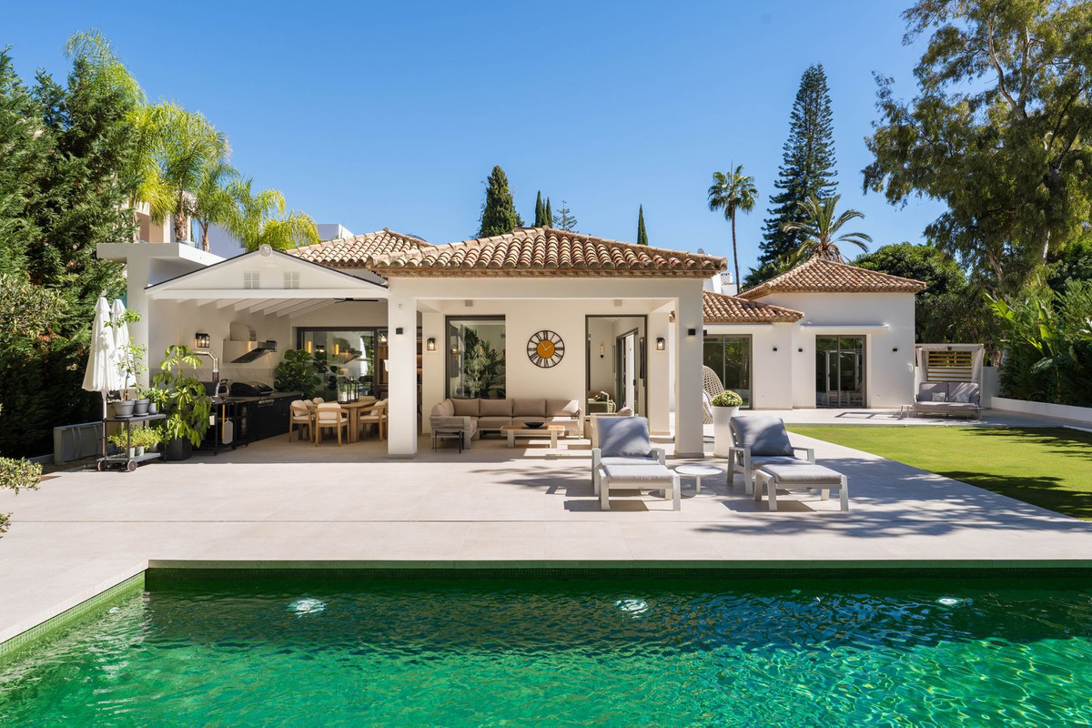 5 Bedroom Villa in Marbella - Foto 33