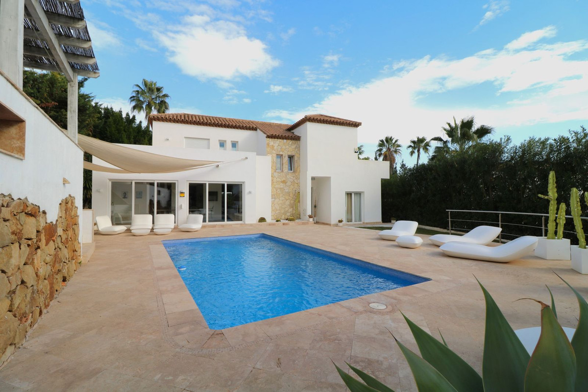 5 Bedroom Villa in Marbella