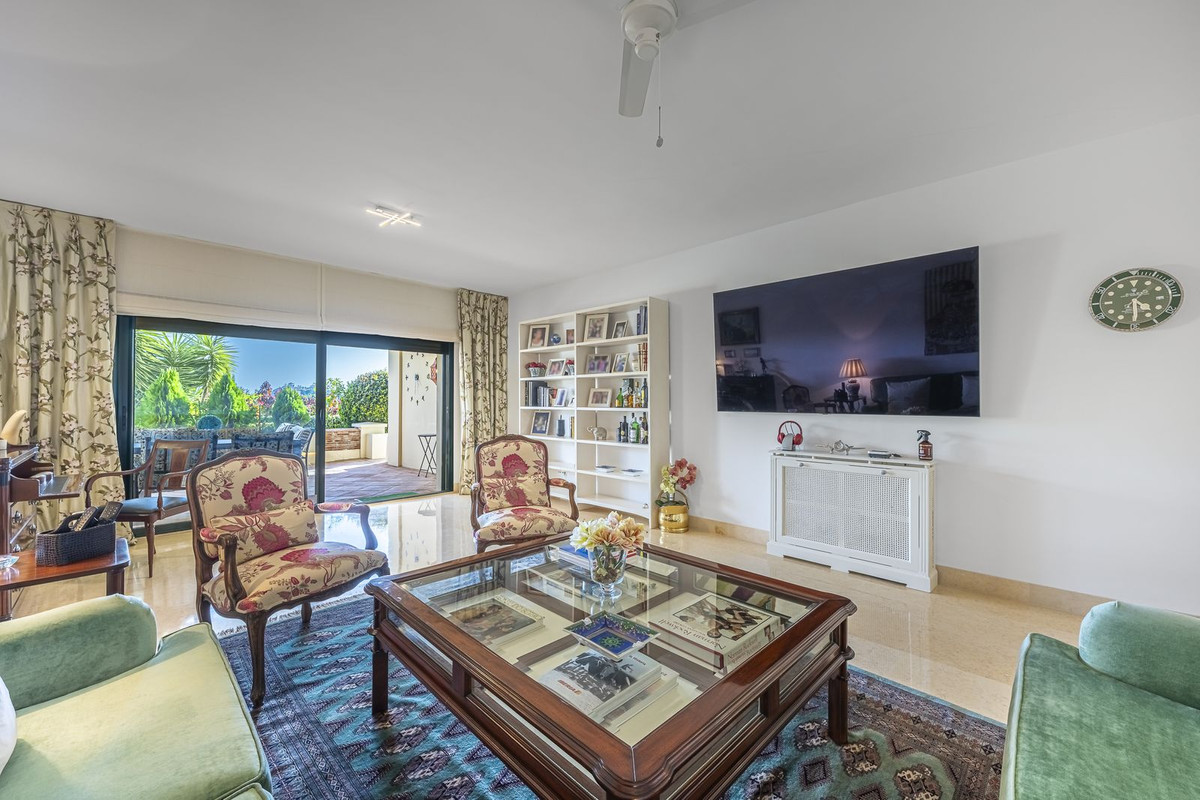 3 Bedroom Apartment in Benahavís - Foto 7