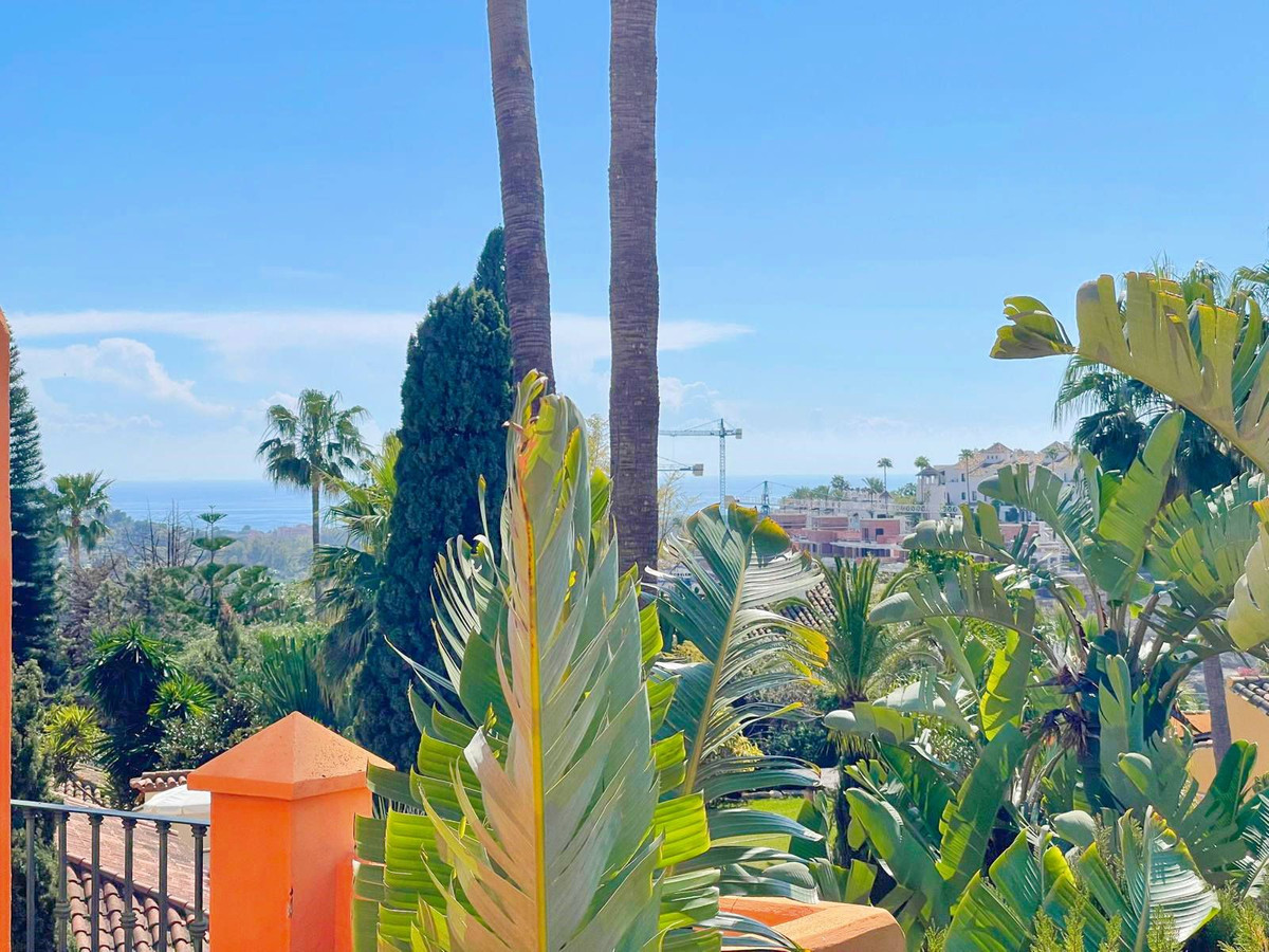 3 Bedroom Townhouse in Estepona - Photo 30